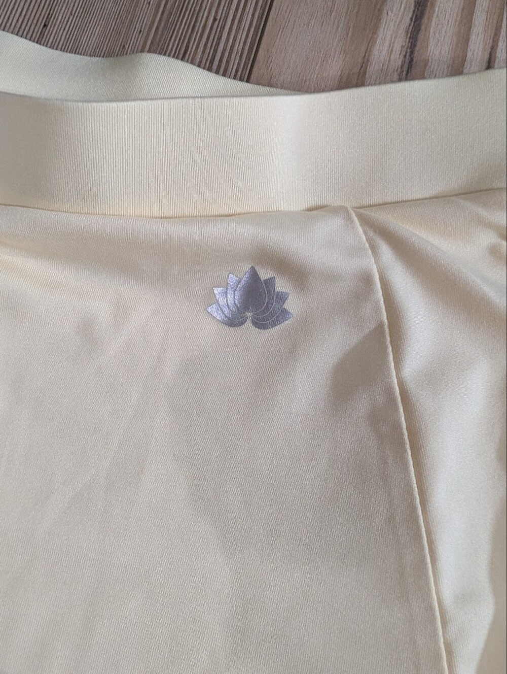 Snoga Athletics Modest Athletic Skirt Leggings Size Small Cream Ivory Pocket Act - Picture 4 of 7